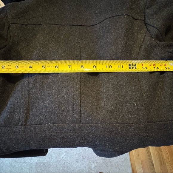 Like new Epic Threads size L winter coat with hood. - Picture 5 of 6